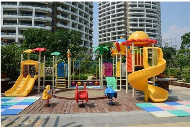 室外兒童樂(lè)園